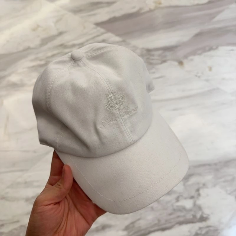 Loro Piana Caps Classic 258310