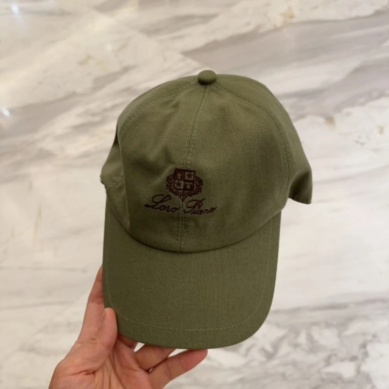 Vibrant Loro Piana Caps 258305