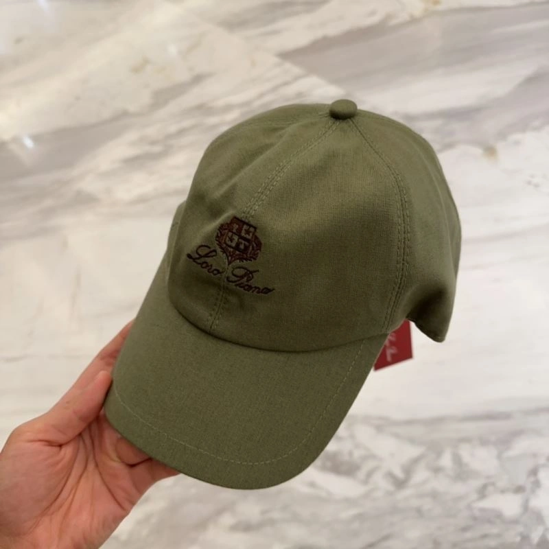 Vibrant Loro Piana Caps 258305
