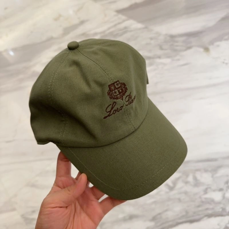 Vibrant Loro Piana Caps 258305