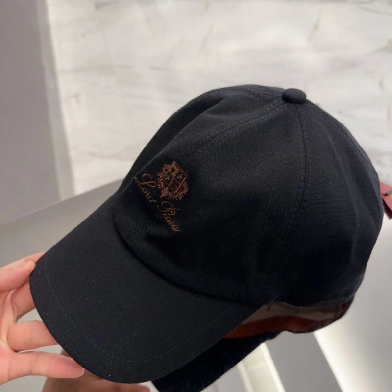 Breathable Loro Piana Caps 258302