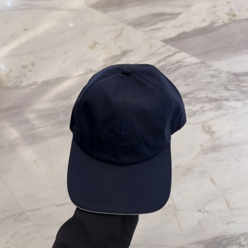 Loro Piana Caps FreshLook 258301