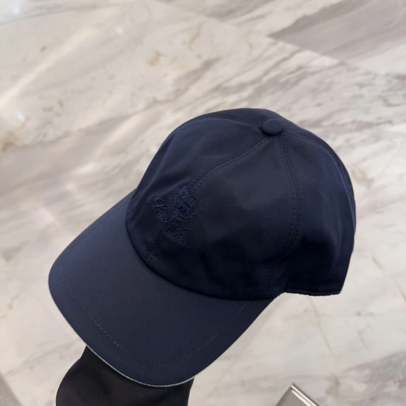 Loro Piana Caps FreshLook 258301