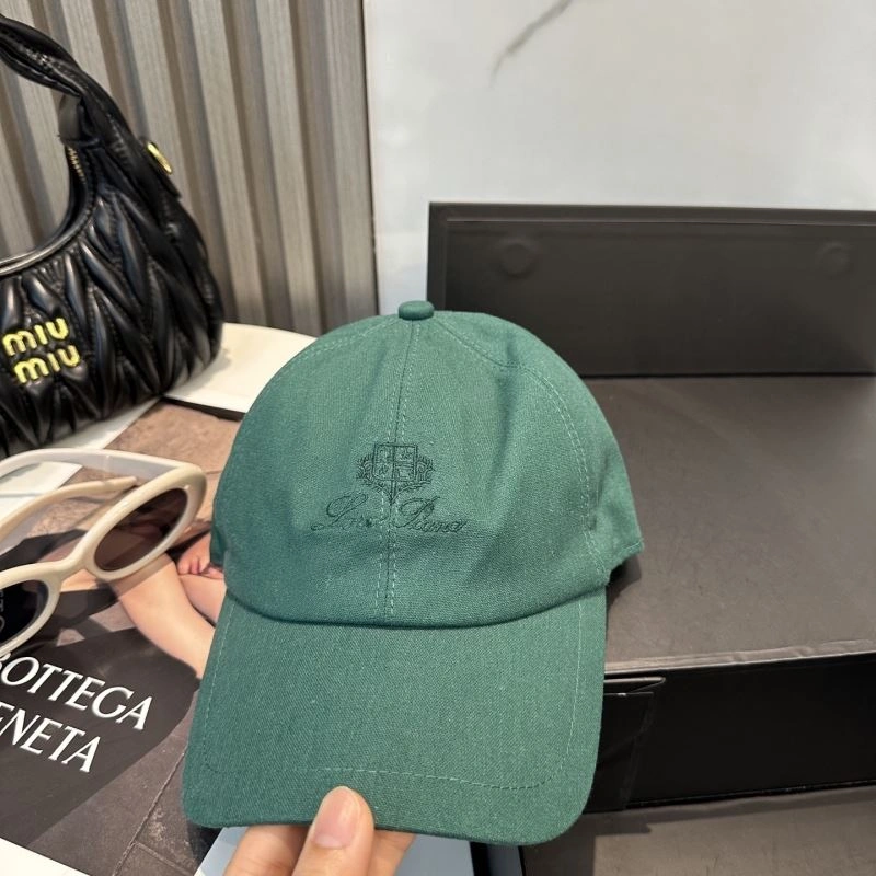 Thermal Loro Piana Caps 258273