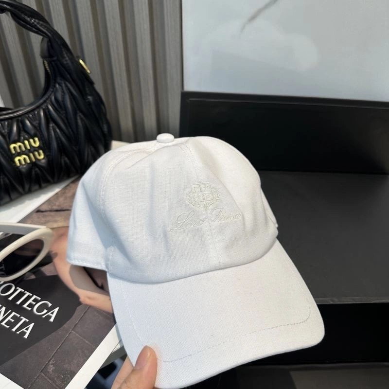 BestValue Loro Piana Caps 258272