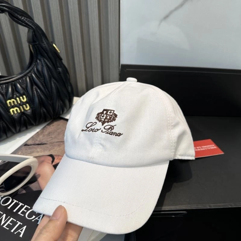 BestValue Loro Piana Caps 258272
