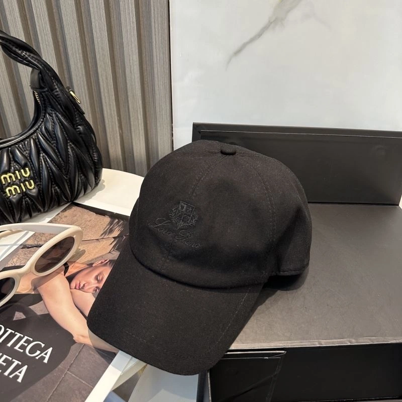 Loro Piana Caps NewStyle 258238