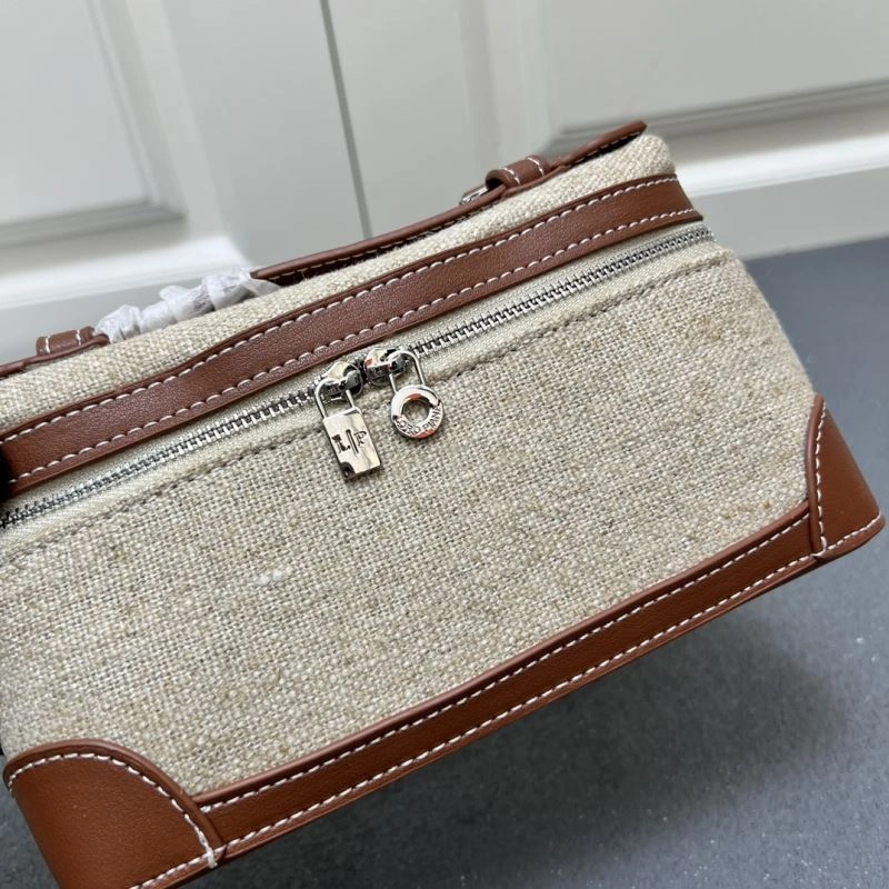 Practical Loro Piana Cosmetic Bags 83532
