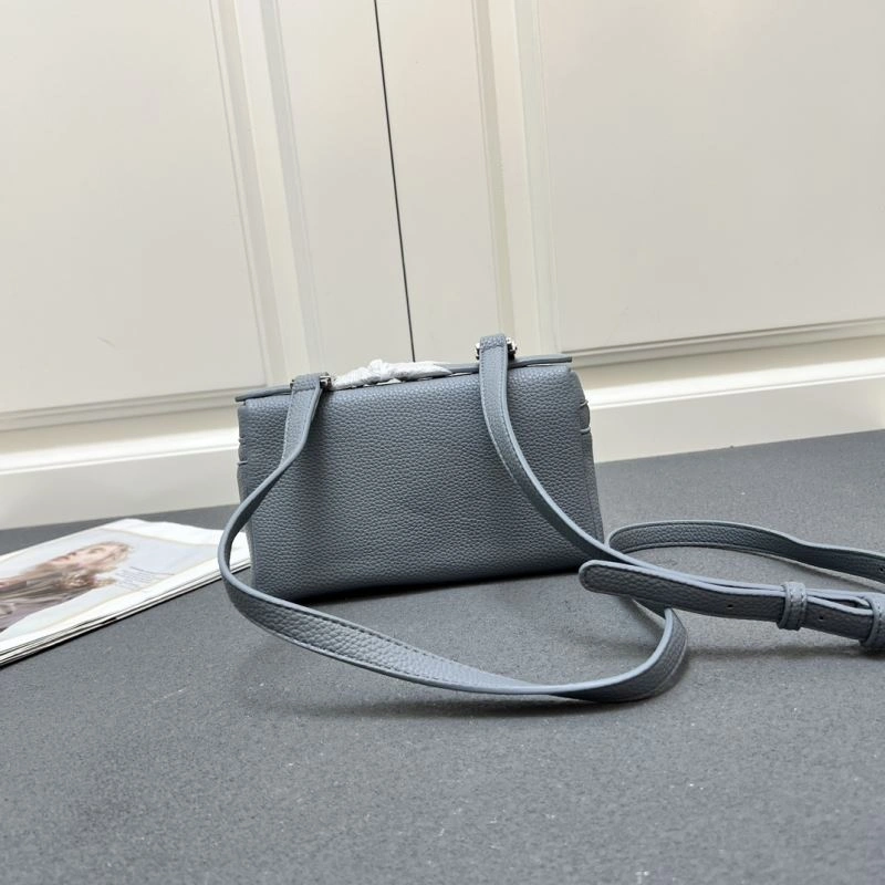 Minimalist Loro Piana Cosmetic Bags 83609