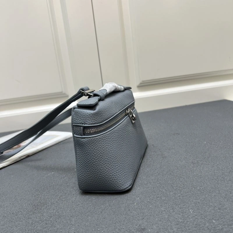 Minimalist Loro Piana Cosmetic Bags 83609