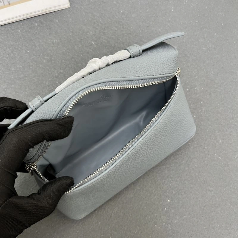 Minimalist Loro Piana Cosmetic Bags 83609
