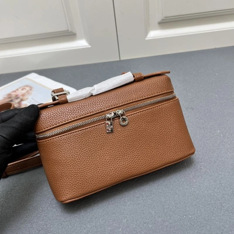 Unique Loro Piana Cosmetic Bags 83526