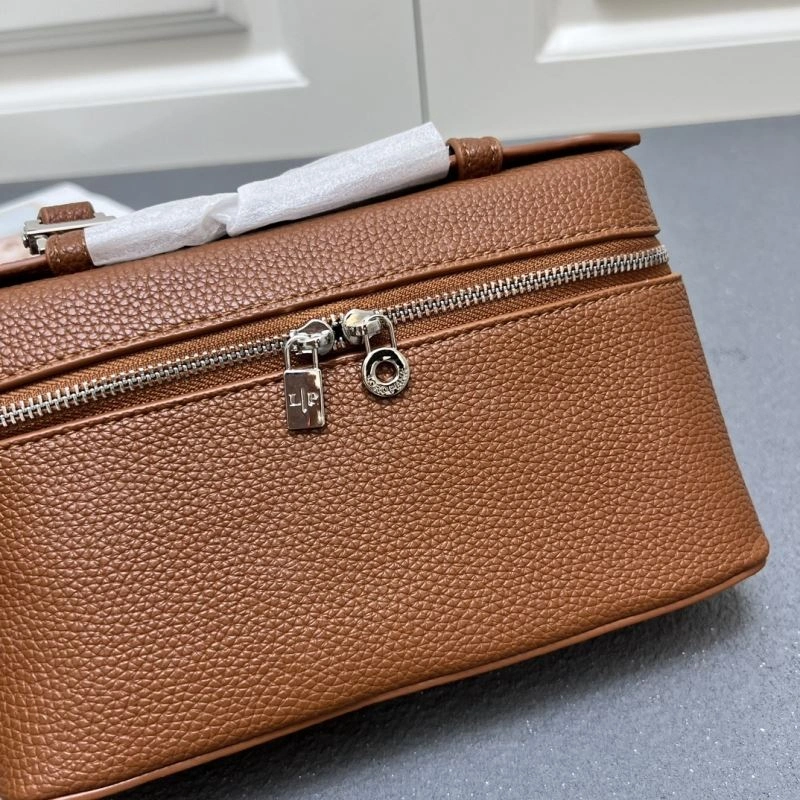Unique Loro Piana Cosmetic Bags 83526