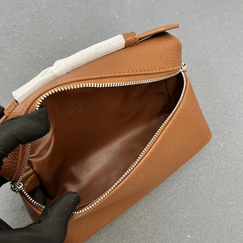 Unique Loro Piana Cosmetic Bags 83526
