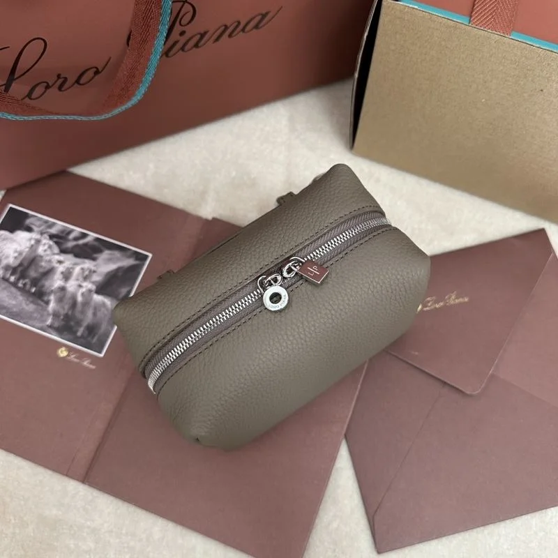 Loro Piana Cosmetic Bags Casual 44001