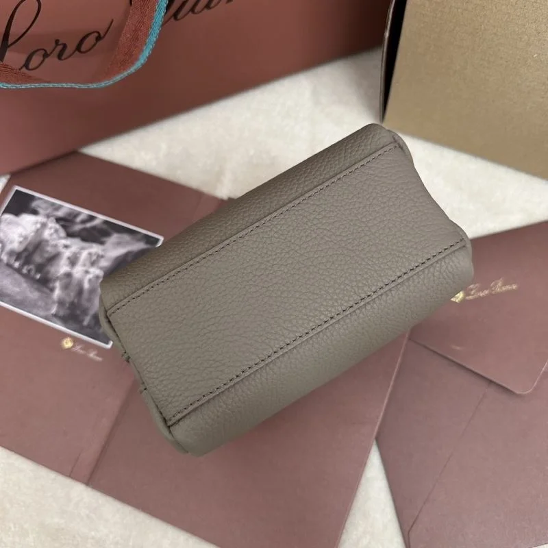 Loro Piana Cosmetic Bags Casual 44001