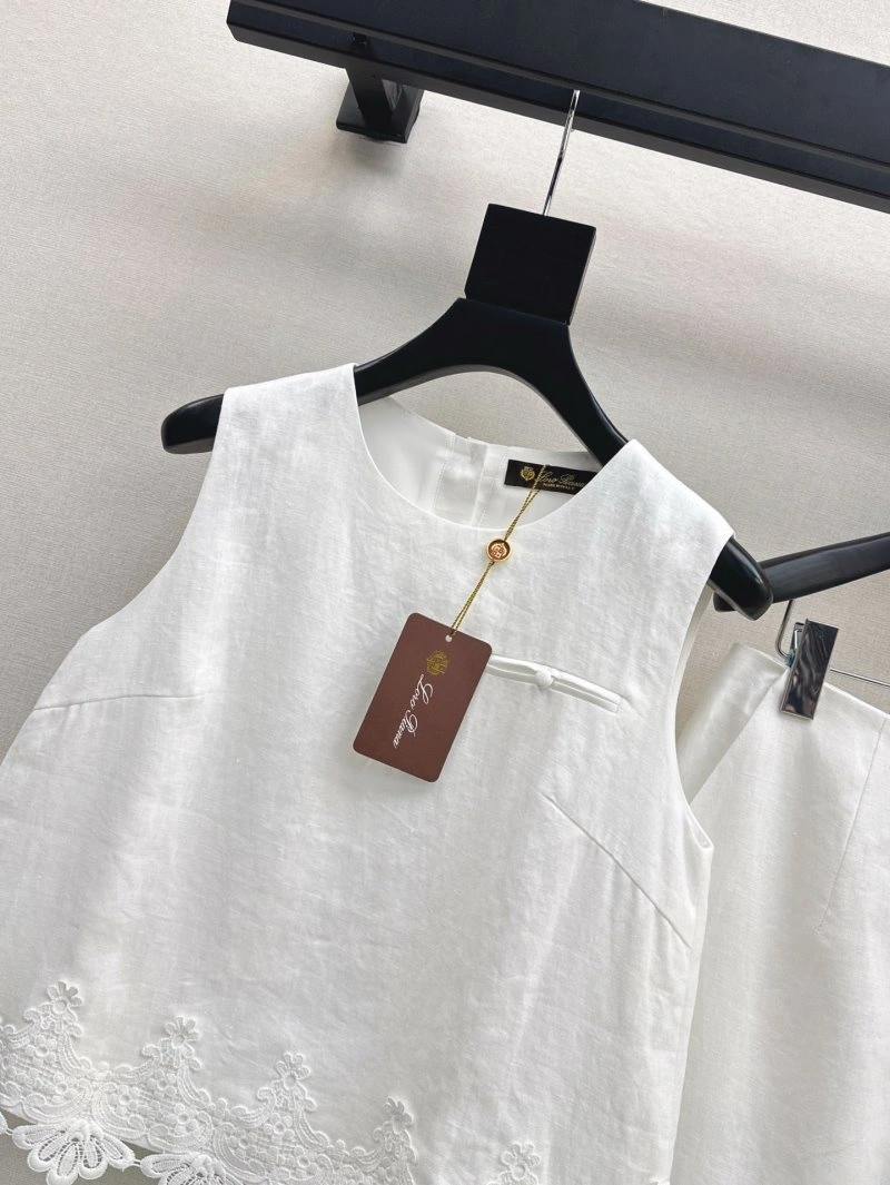 Snug Loro Piana Dress Suits 149465