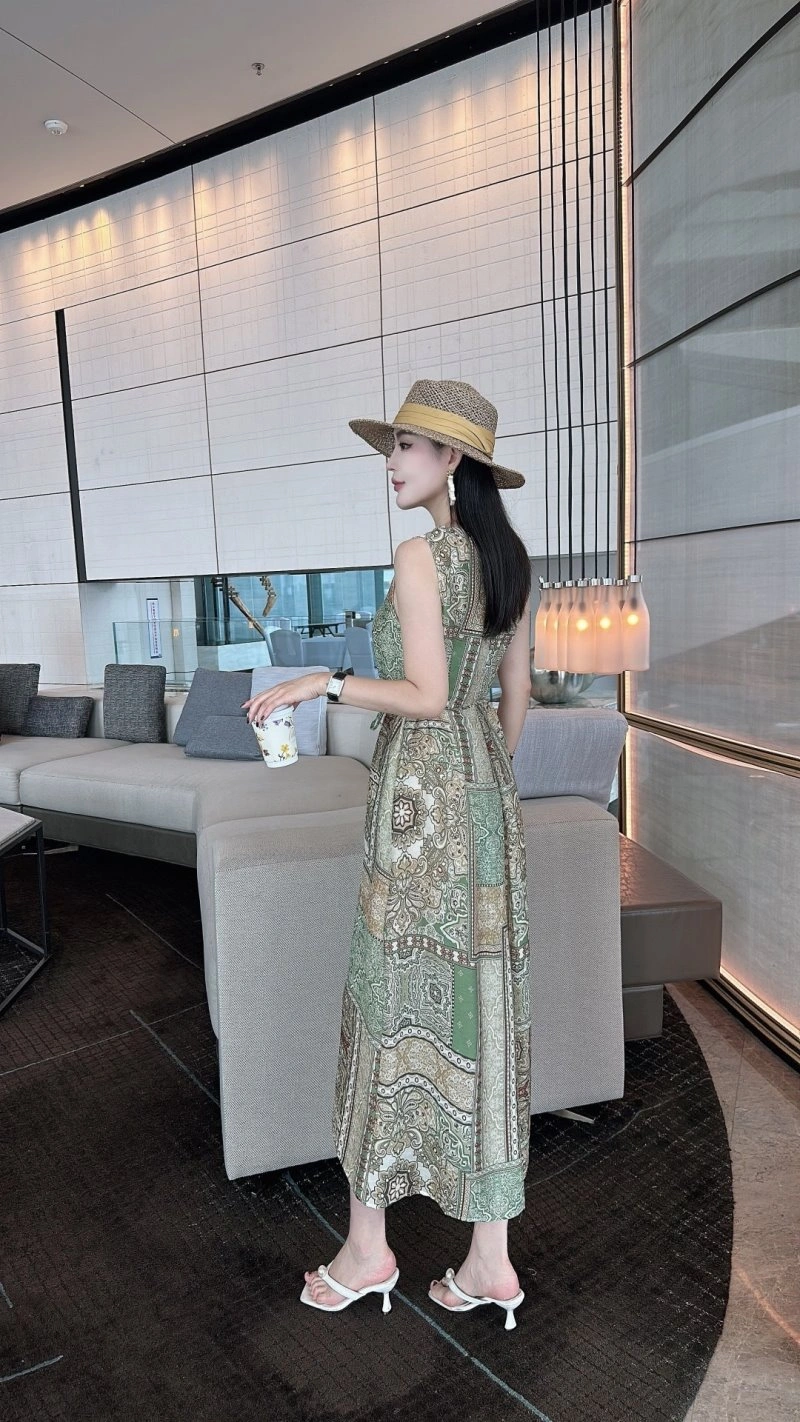 Trendsetting Loro Piana Dress 151538