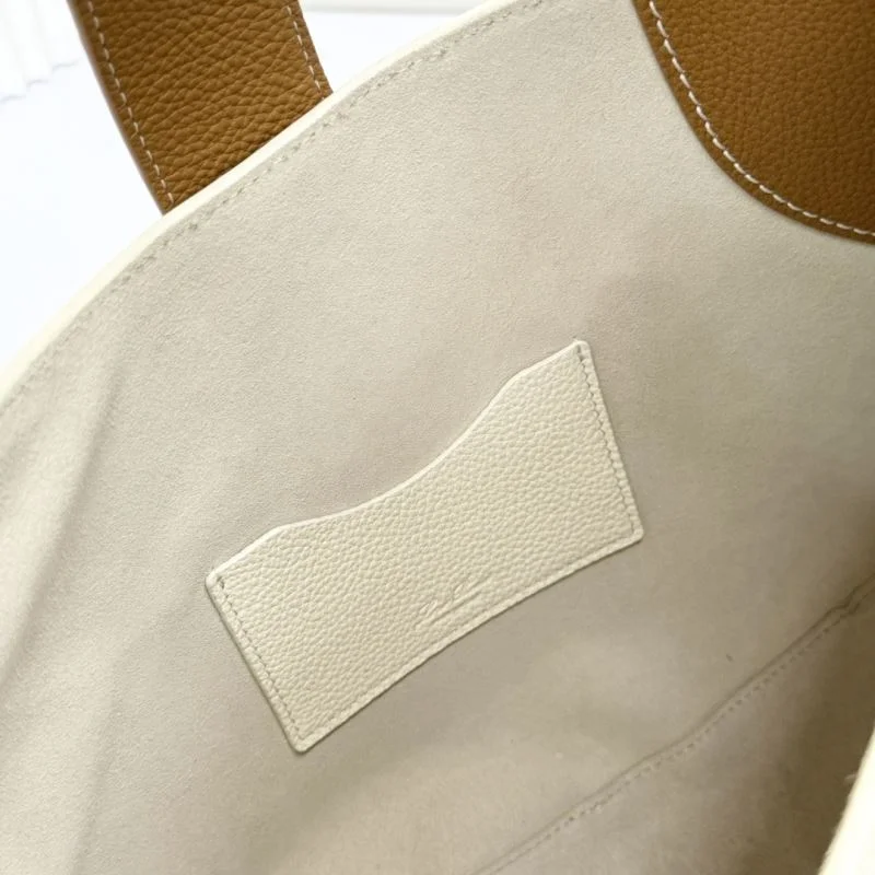 Refined Loro Piana Hobo Bags 44347
