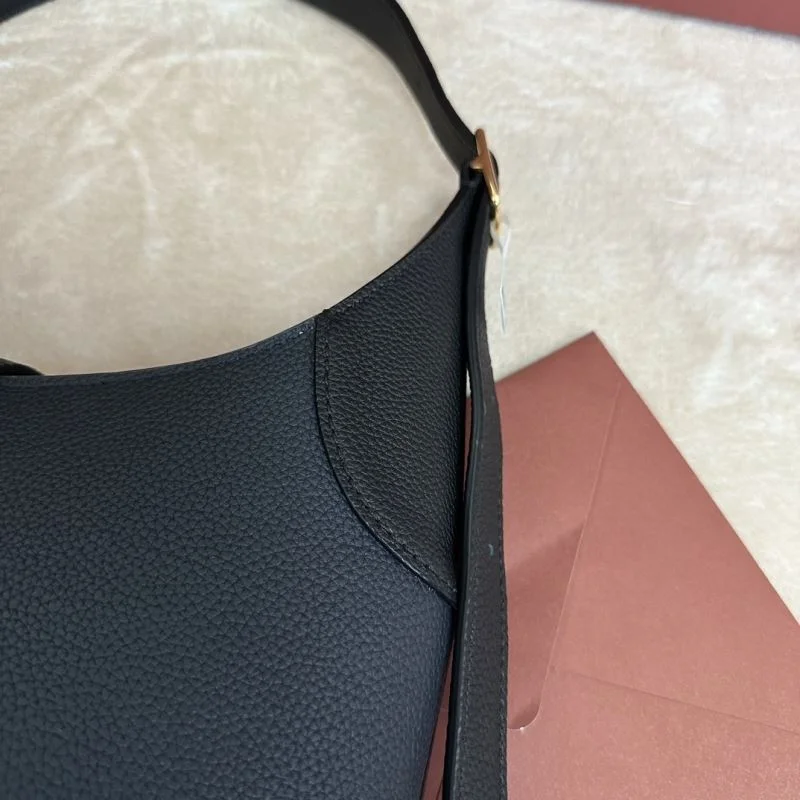 RelaxedFit Loro Piana Hobo Bags 43991