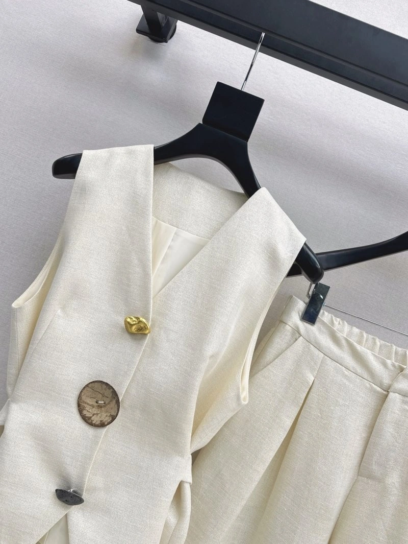 FashionForward Loro Piana Long Suits 149433