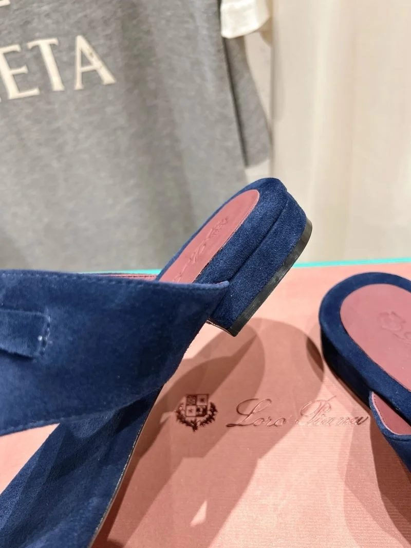 Loro Piana Sandals EasyMatch 12105
