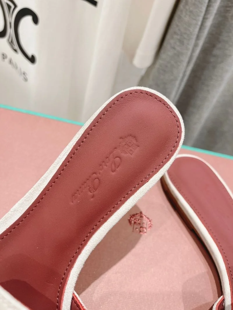 Loro Piana Sandals Supportive 12092