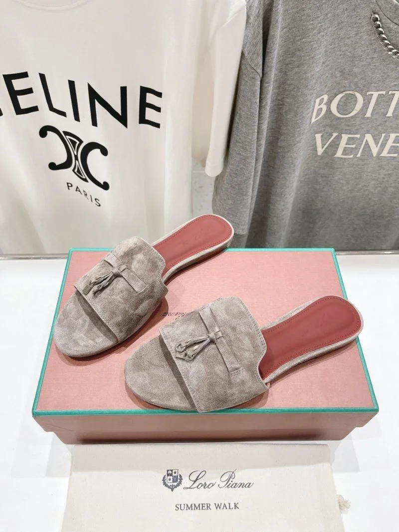 Trendy Loro Piana Sandals 12095