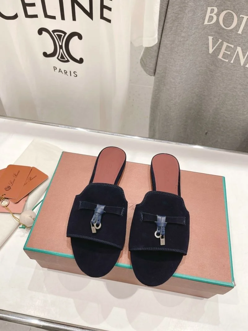 Vibrant Loro Piana Sandals 12110