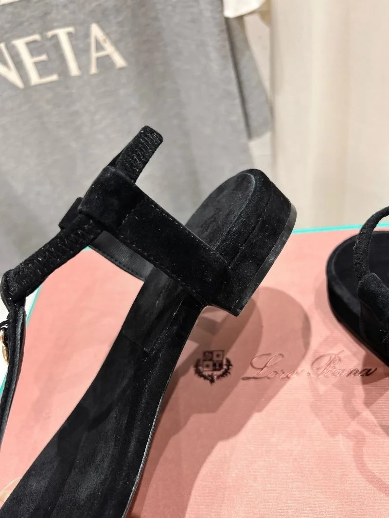 Vibrant Loro Piana Sandals 12065