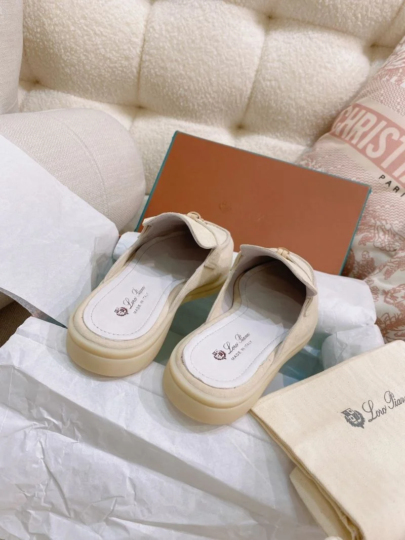 Loro Piana Sandals Attractive 12072