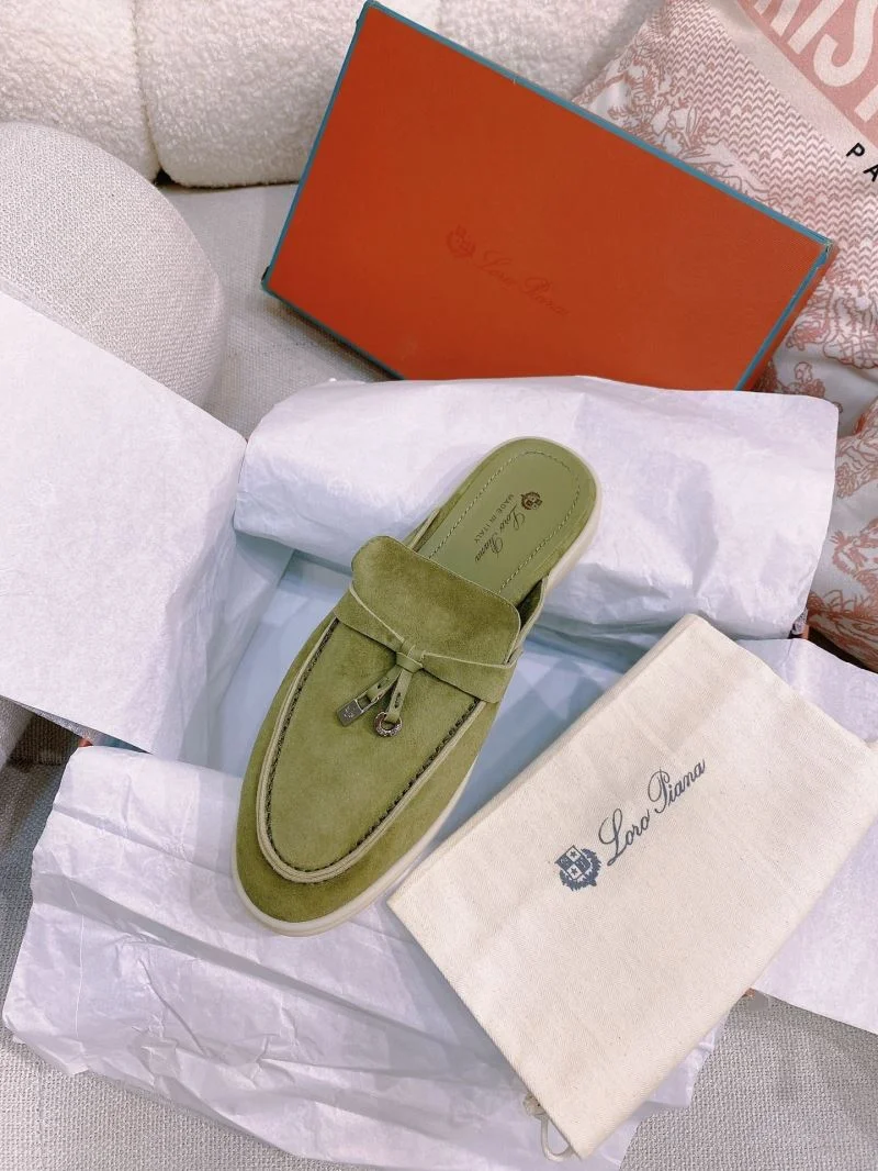 Supportive Loro Piana Sandals 12057