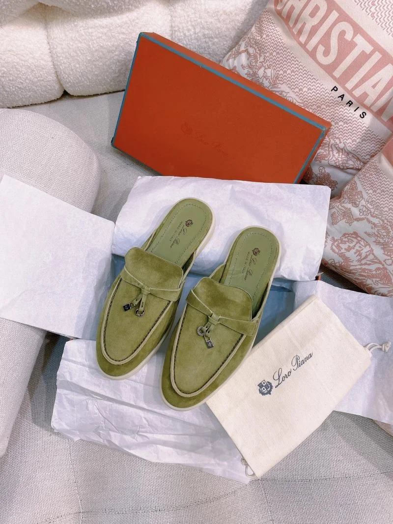 Supportive Loro Piana Sandals 12057
