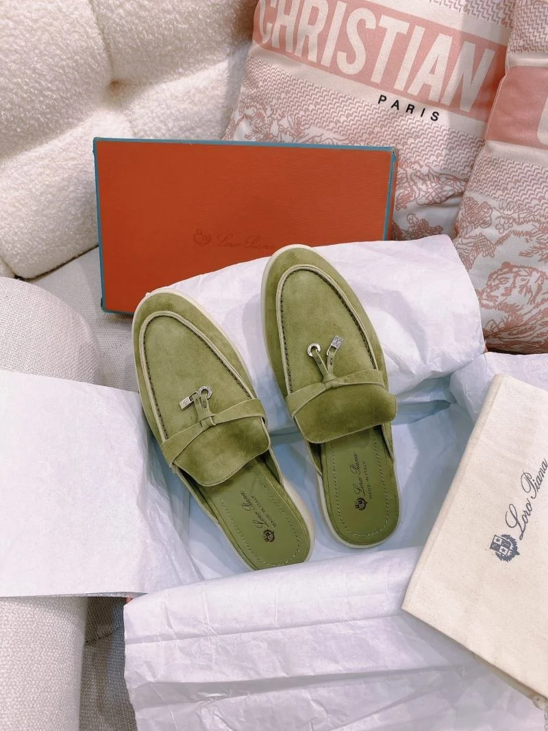 Supportive Loro Piana Sandals 12057
