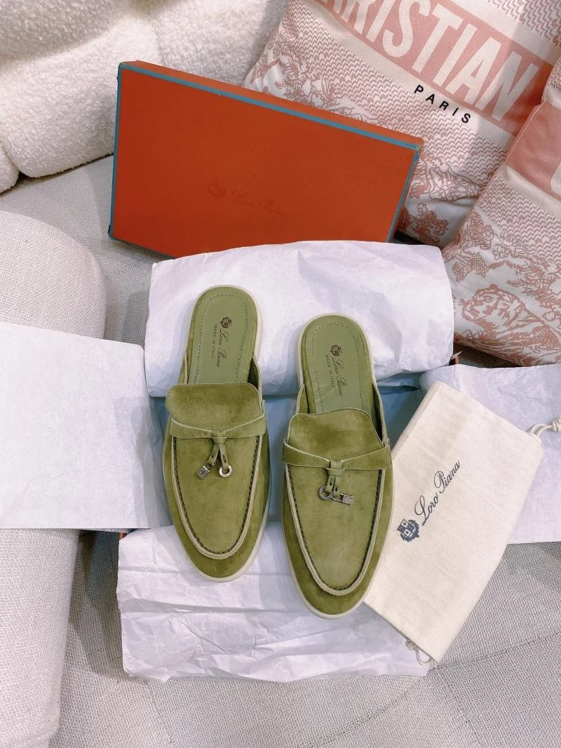 Supportive Loro Piana Sandals 12057
