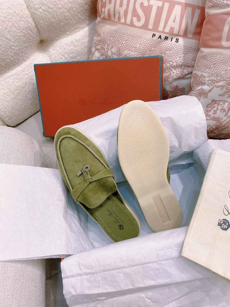 Supportive Loro Piana Sandals 12057