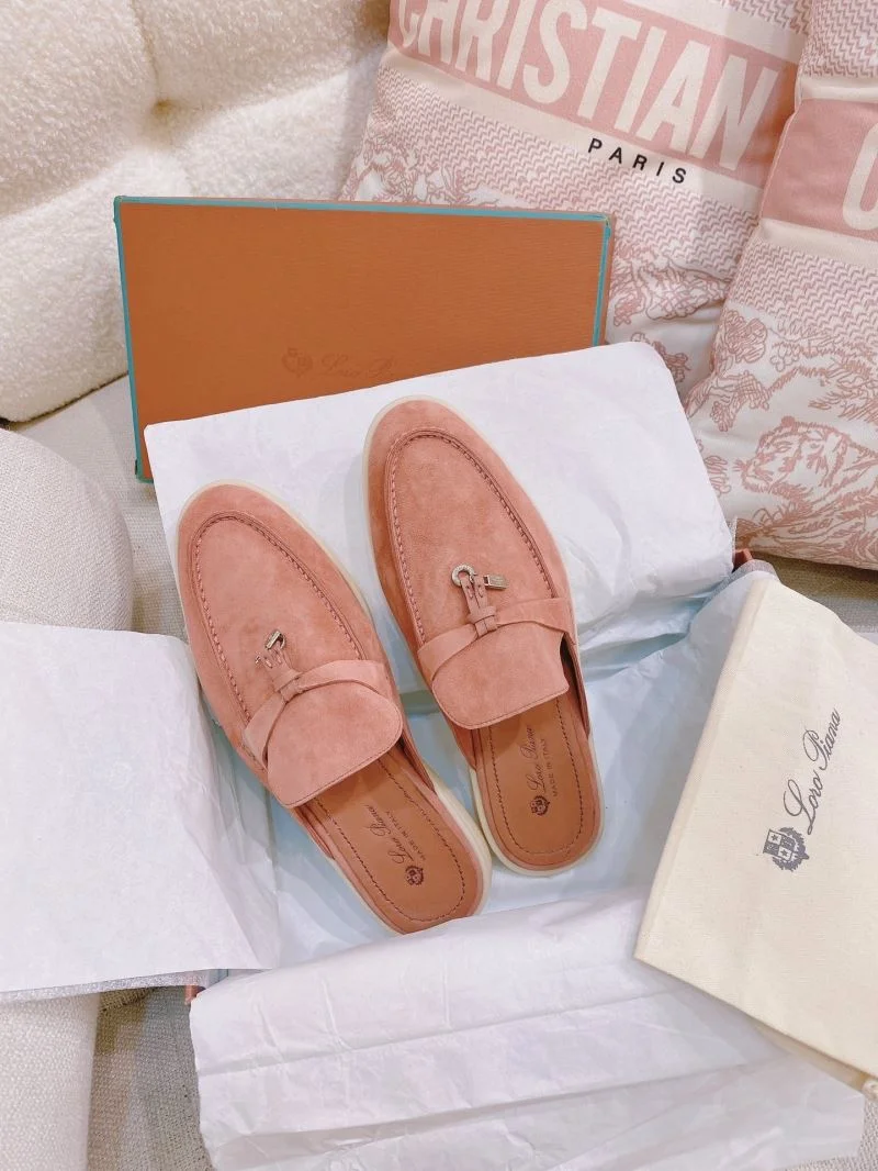 Loro Piana Sandals Breathable 12050