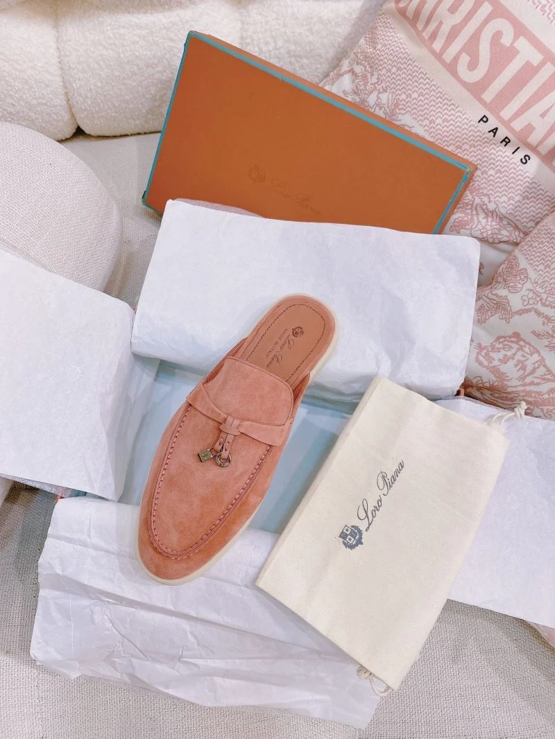 Loro Piana Sandals Breathable 12050
