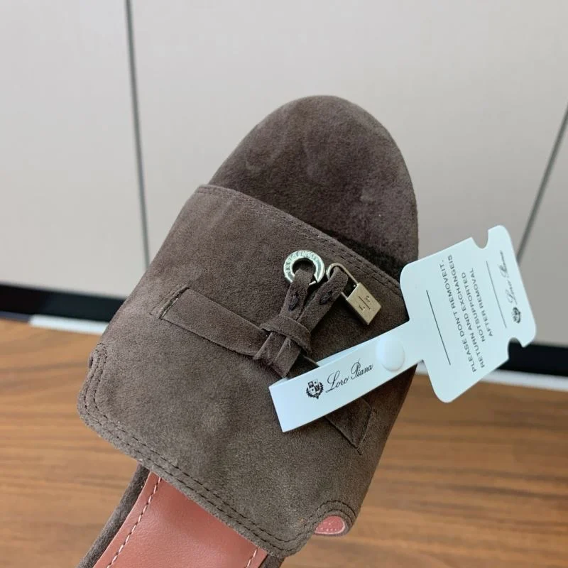 SoftTouch Loro Piana Sandals 12040