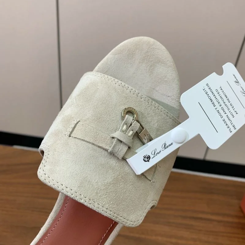 Versatile Loro Piana Sandals 12041