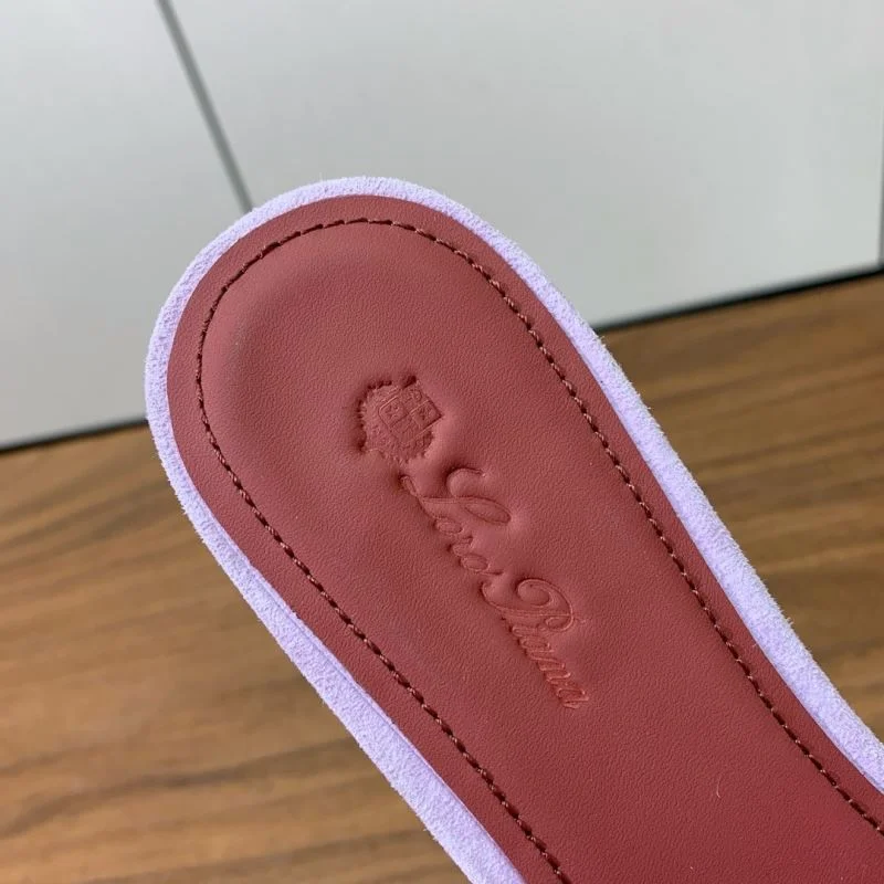 Comfortable Loro Piana Sandals 12018