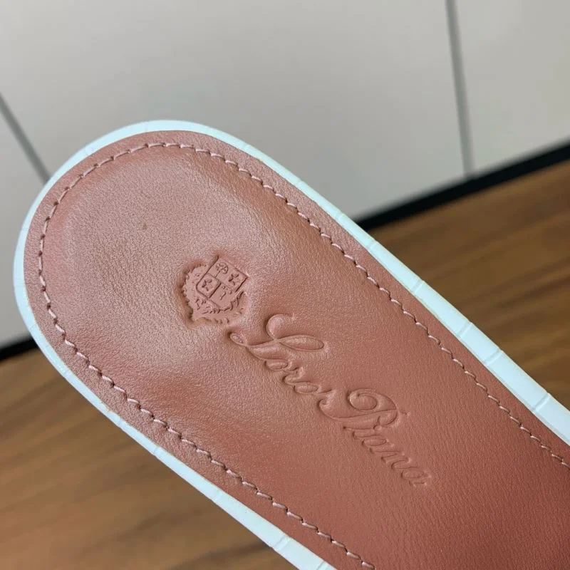 Loro Piana Sandals Seasonal 12019