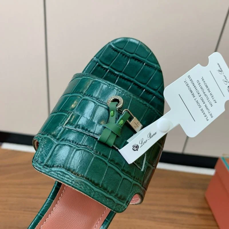 Loro Piana Sandals Trendy 12007