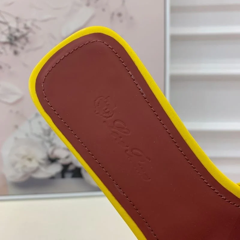 Breathable Loro Piana Sandals 12014