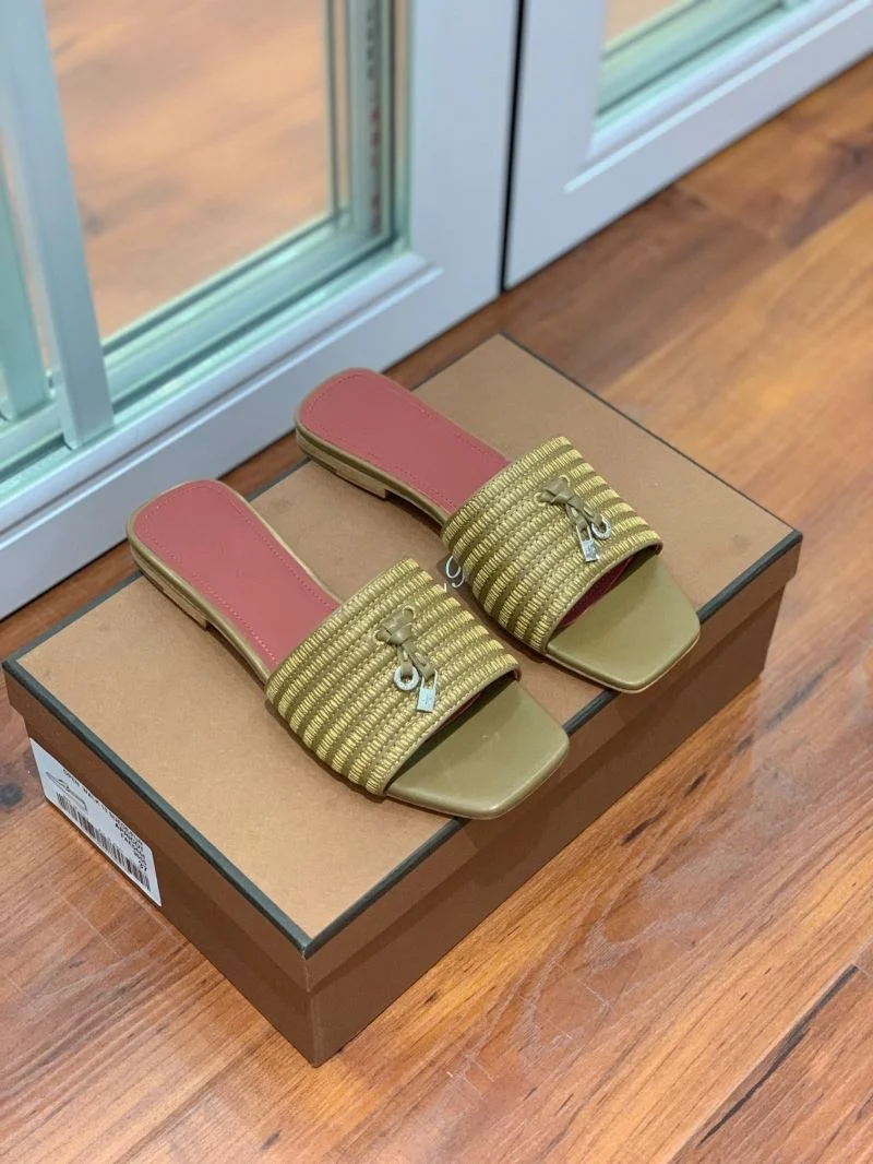 Trendy Loro Piana Sandals 12022