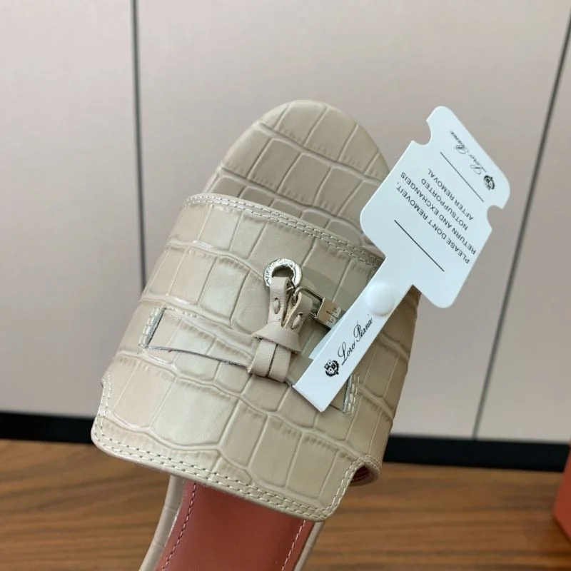 QuickDry Loro Piana Sandals 12005