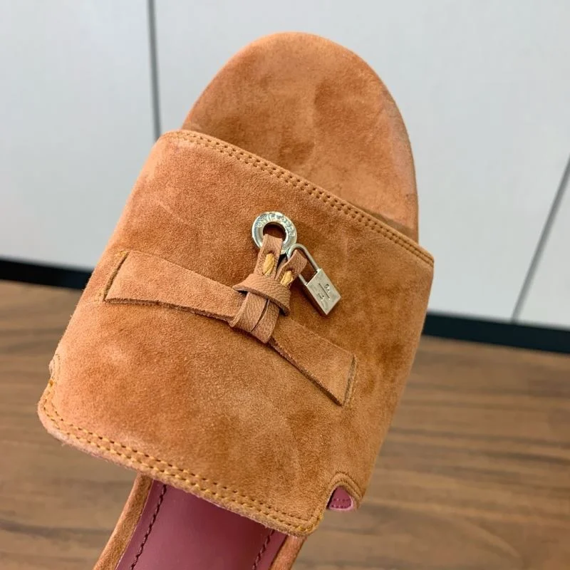 Loro Piana Sandals Vibrant 11901