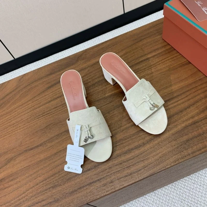 Sporty Loro Piana Sandals 11919