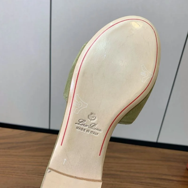 Loro Piana Sandals Chic 11890