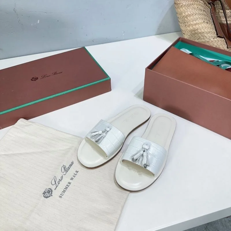 WellDesigned Loro Piana Sandals 9667